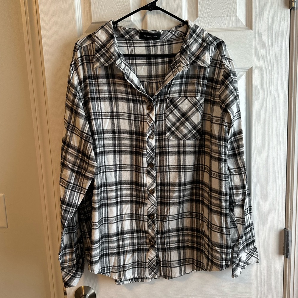 White Fox Boutique button up flannel shirt